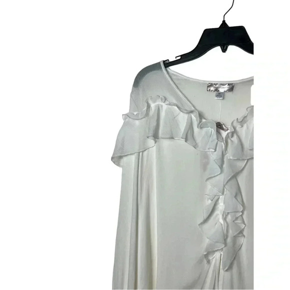 1760. BAND OF GYPSIES LOBG SLEEVE‎ RUFFLED BLOUSE SIZE XSMALL WHITE IN COLOR - Picture 4 of 11